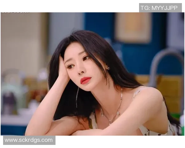 柳岩心中的足球偶像是谁揭秘她最喜爱的球星背后的故事